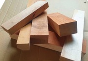 Fryza dębowa drewno kominkowe deski dąb 25kg
