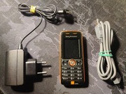 Sony Ericsson W200i + ładowarka + kabel PC