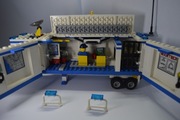 Lego city mobilne centrum policyjne.  Numer 60044