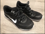 Buty damskie Nike training Flex tr 5 r. 38,5