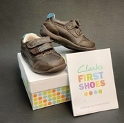 Buciki Clarks  First Shoes  Rozmiar 19 Fit-E