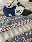 Buty piłkarskie metalowe korki Umbro 38