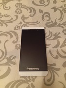 BlackBerry STL100