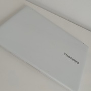 Biały notebook SAMSUNG ATIV