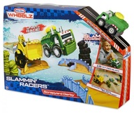 Slammin Racers. Závodná aréna