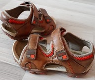 Clarks sandałki skórzane r.9/ 27 wkł.17cm