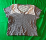 Bawełniana marynarska bluzka z dekoracyjną koronką