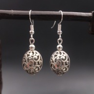 Kolczyki ażurowe - ozdobne jajko