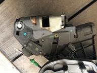 ZAMEK PRAWY TYŁ FORD FIESTA MK7 AM5A-R26412-BE