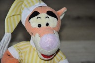 pluszak maskotka fajny tygrysek Kubuś Puchatek