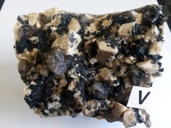 MIN 1224 MINERAŁY Strzegomia 3 szt każda po 72 zł