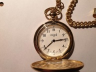 ZEGAREK KIESZONKOWY REGAL