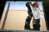 FIRST SHOT From the hip !!! ESCAPE