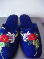 OKAZJA Kapcie Pantofle Laczki 39