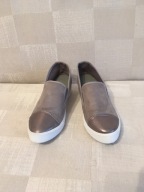 CZÓŁENKA KOTURN (37)SZARO-SREBRNE NA B GUMIE