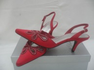 J.NOWE czerwone SATYNOWE haft 39