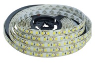 Taśma LED Brolux 3528 5 m 600 diod IP65 zimna wodoodporna