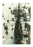 Pocztówka - Parada żaglowców / galeon 'Batavia' przy nabrzeżu w porcie, 2