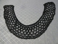 Kołnierzyk bawełniany robiony na szydełku do fartucha kołnierz