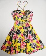 425_ SUKIENKA W KWIATY / 38/40