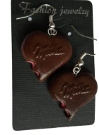 KOLCZYKI Z MODELINY SERCA MILKA CZEKOLADOWE HIT