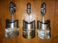 Triumph TIGER 800 cylinder tłok tuleja korbowód