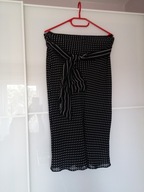 Spódnica czarna w białe kropki z paskiem w prążki