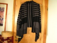 nowy sweter narzutka George waterfall r. 44