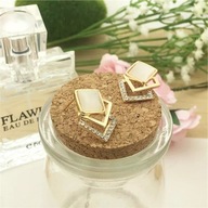 Eleganckie kolczyki z cekinami