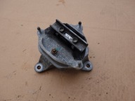 ŁAPA PODPORA SKRZYNI AUDI A4 A5 Q5 8K0399115R