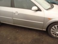 DRZWI FORD MONDEO MK3 KOMBI HATCHBACK SREBRNE 60
