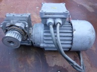 Motoreduktor lenze 0,4KW I=20 FI 19