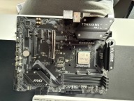 Płyta główna ATX MSI B450 Tomahawk Max II z procesorem amd ryzen 5 3600