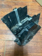 Podstawa akumulatora Ford Fiesta MK7 1,6 tdci 8V21-10723-BC