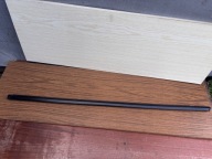 LISTWA ZGARNIAJĄCA SZYBY LEWY PRZÓD MAZDA 3 5 DRZWI 2003-2009 BP4K50650E