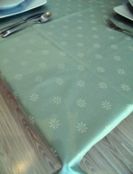 Obrus oliwkowy, żakardowy bawełniany, 120x160 cm Stokrotka