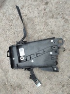 Volvo XC40 C40 Recharge 2022 podstawa mocowanie schowek akumulatora