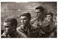 TRZECIA RZESZA -WIEC NA STADIONIE SWASTYKA -fotografia