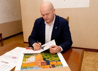 Komplet trzech kalendarzy na 2026 rok z dedykacją prezydenta Płocka