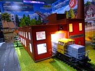 Lokomotywownia 1-stanowiskowa z Warsztatem Remontowym Oświetlona LEDAMI