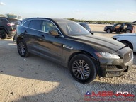 Jaguar F-Pace _Prestige_4x4 2.0 Benzyna 296KM