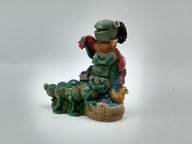 fajna śmieszna gąsieniczka myje się w wannie :)