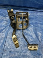 DODGE CHALLENGER SRT 6,4 PEDAŁ GASU HAMULCA