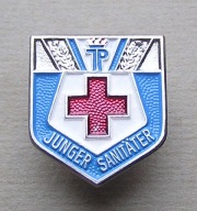 NRD DDR Czerwony Krzyż odznaka pionierów młody sanitariusz