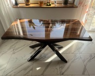 Stół dębowy z żywicy epoksydowej, nogi pająk sosnowe, unikat