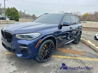 BMW X5 2023 BMW X5 M50I 4.4 Benzyna 523KM