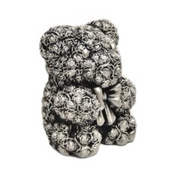 MIŚ OZDOBA Z SERCEM NA PREZENT SREBRNY MAŁY MISIEK UPOMINEK FIGURKA GIPSOWA