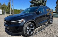 VOLVO XC40 B5 AWD MOMENTUM PRO 2.0 benzyna 250KM 2025r GWARANCJA!