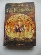 Cień i kość Trylogia Grisza tom 1 Leigh Bardugo