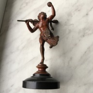 Rzezba z brązu. XiX w -Francja. Tanczący Bachus.